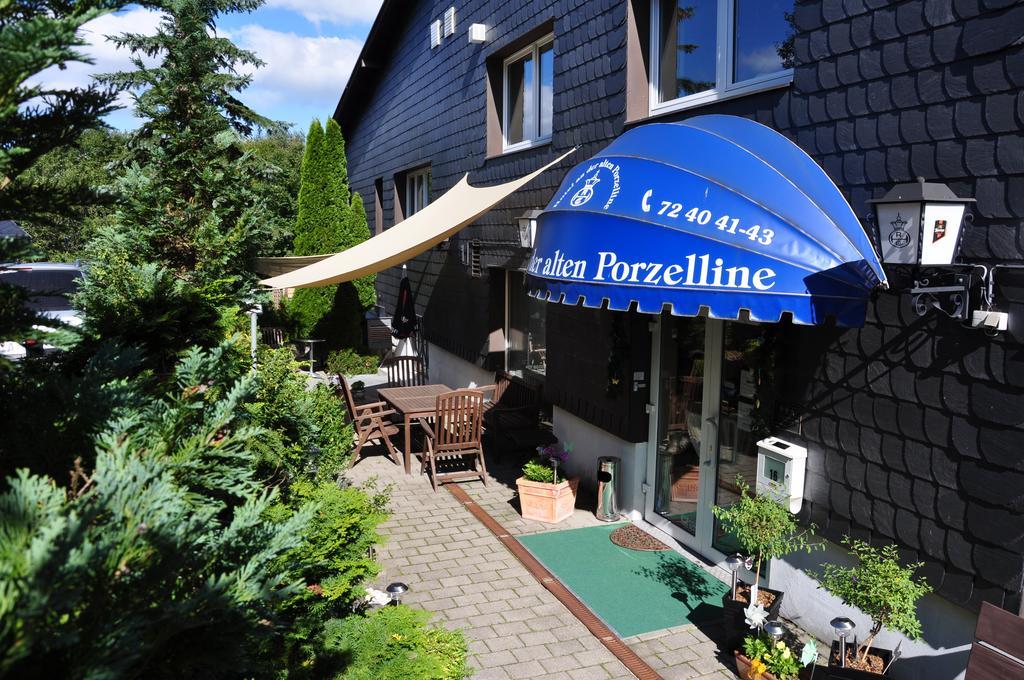 נויהאוס אם רנווג Hotel An Der Alten Porzelline מראה חיצוני תמונה