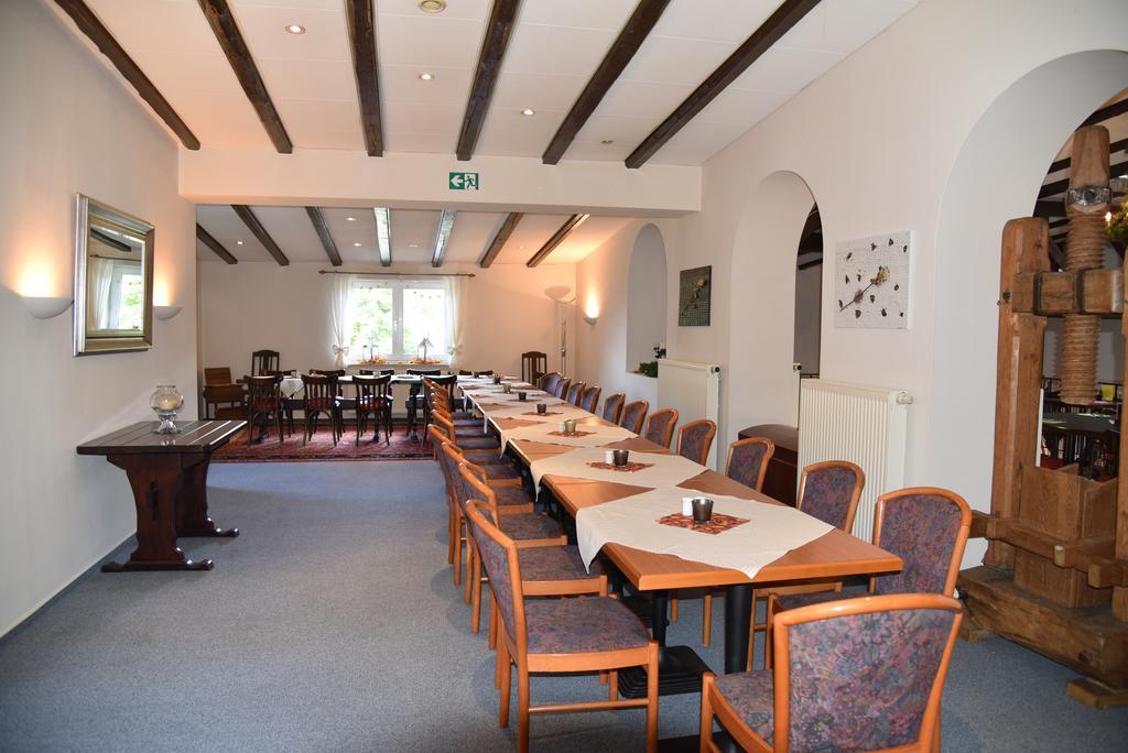 נויהאוס אם רנווג Hotel An Der Alten Porzelline מראה חיצוני תמונה